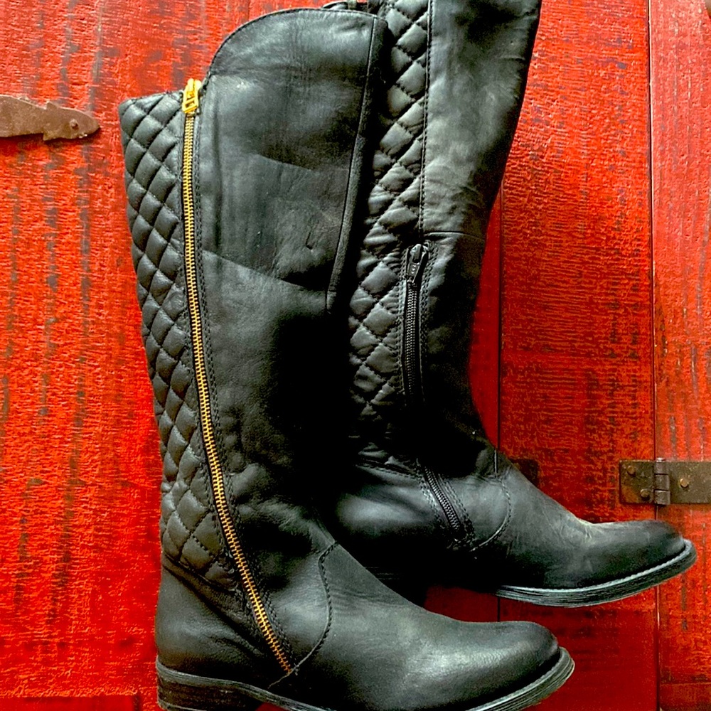 Northside leather boots. Size 7. Like new.